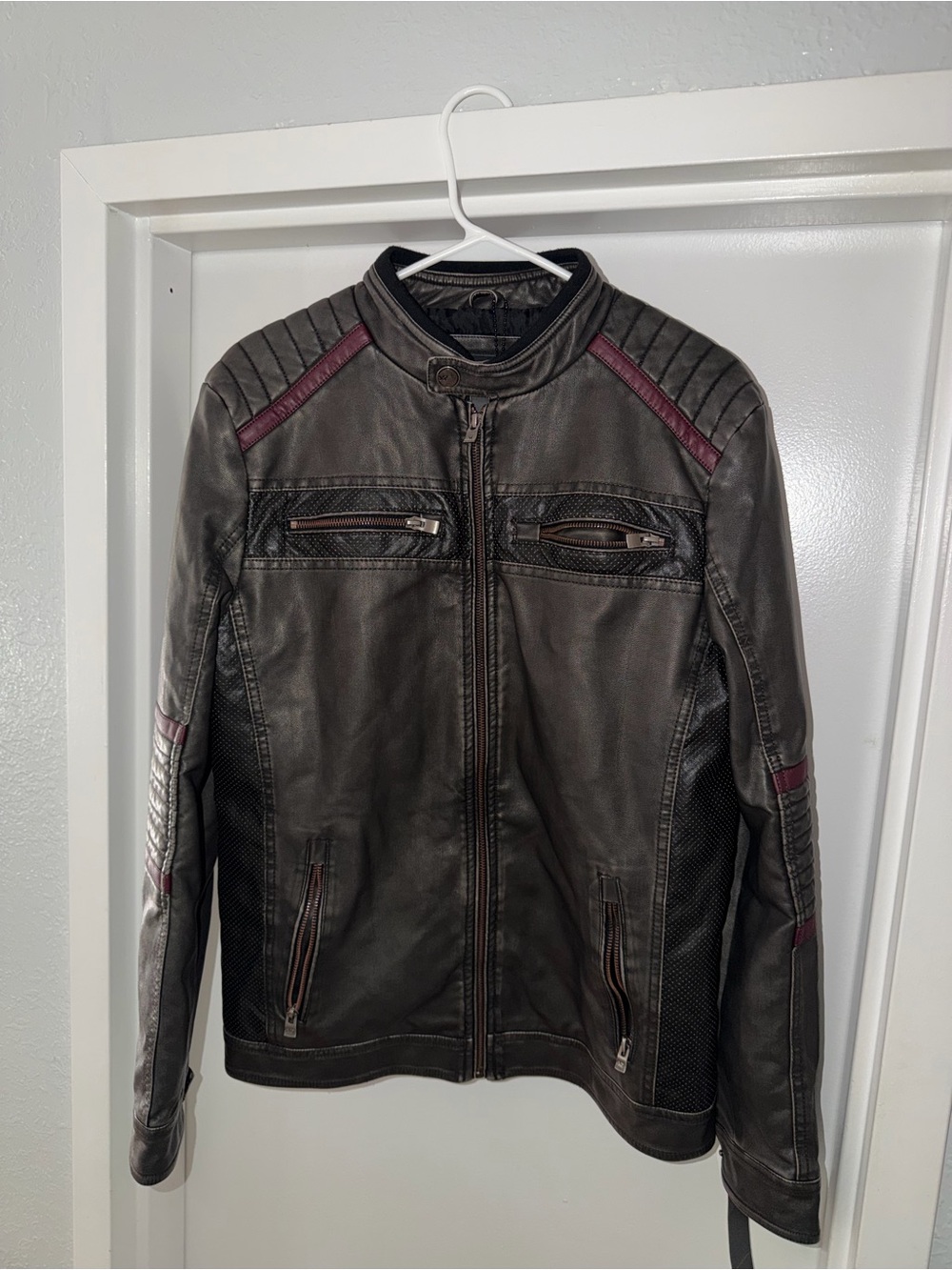 Men's Dark Gray faux Leather Bomber Jacket with Burgundy Trim S NWT